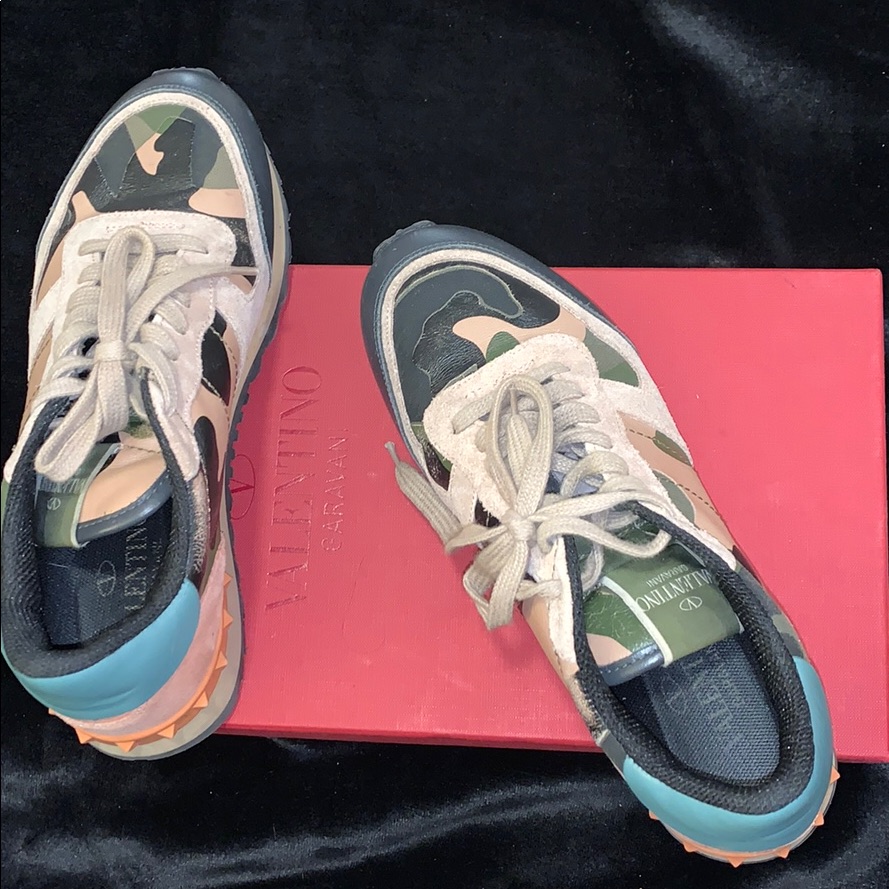 Valentino Garavani Rockstud Camouflage Sneakers